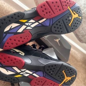 Jordan retro 8